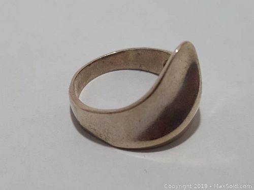 Lot #0006 (1 of 11)