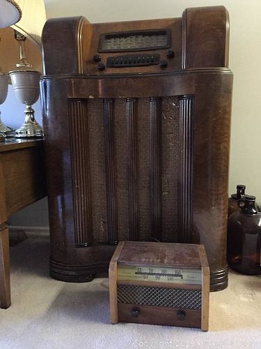 Lot #0785 (1 of 12)