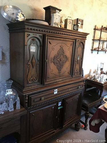Lot #0817 (1 of 8)