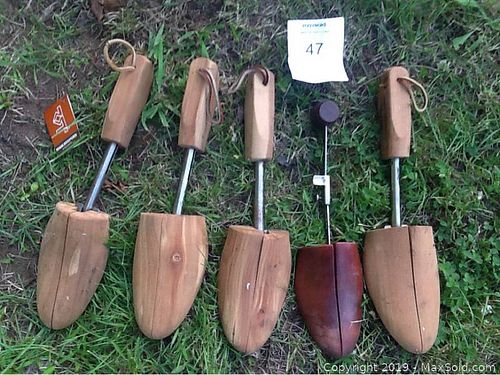 Lot #0047 (1 of 4)