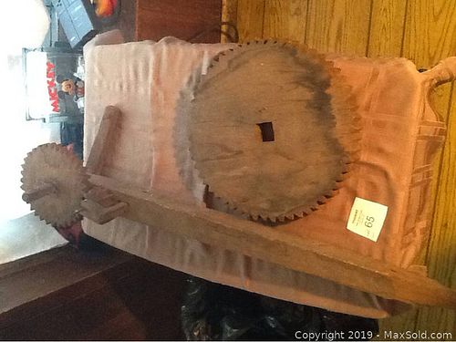 Lot #0065 (1 of 6)
