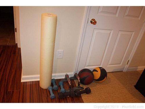 Lot #0329 (1 of 10)