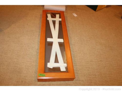 Lot #0332 (1 of 12)