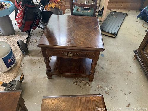 Lot #0002 (1 of 4)