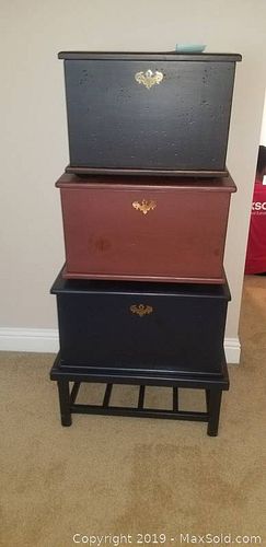 Lot #0057 (1 of 22)