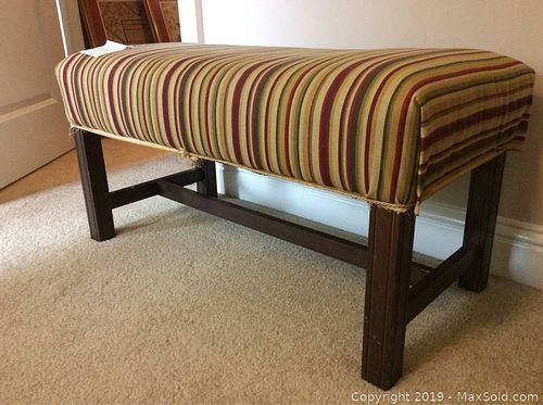 Lot #0058 (1 of 9)