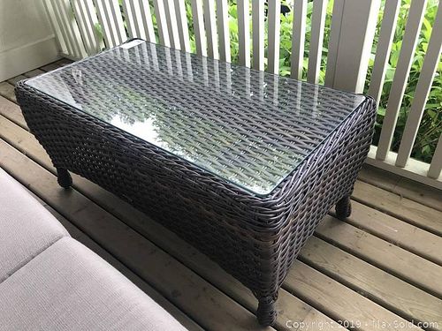 Lot #0256 (1 of 6)