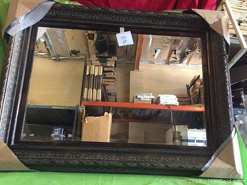 Lot #0027 (1 of 3)