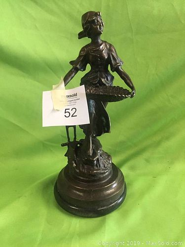 Lot #0052 (1 of 4)