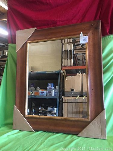 Lot #0136 (1 of 4)