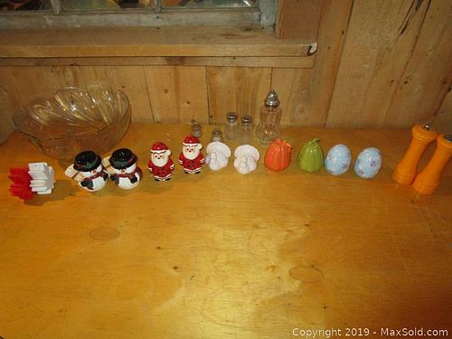 Lot #0102 (1 of 9)