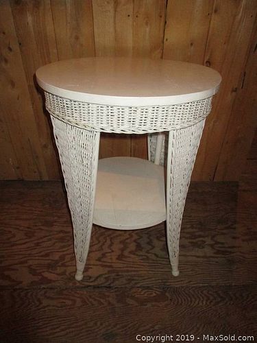 Lot #0183 (1 of 5)