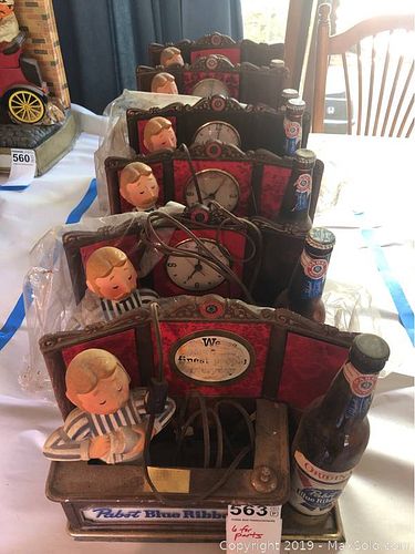 Lot #0563 (1 of 18)