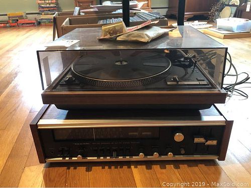 Lot #0633 (1 of 14)