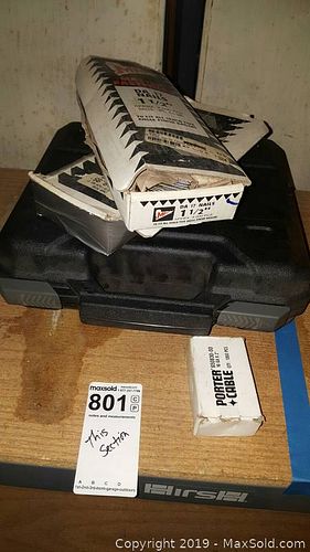 Lot #0801 (1 of 10)