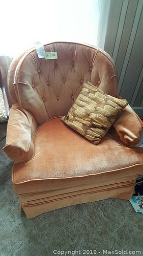 Lot #0191 (1 of 17)