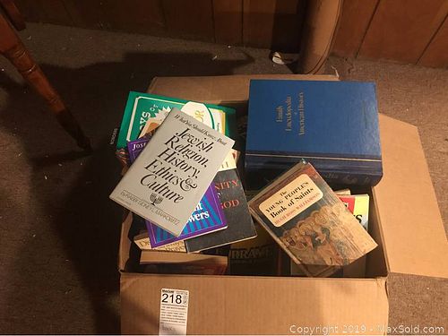 Lot #0218 (1 of 5)