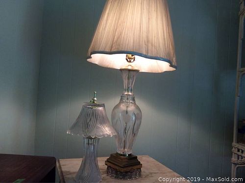 Lot #0302 (1 of 11)