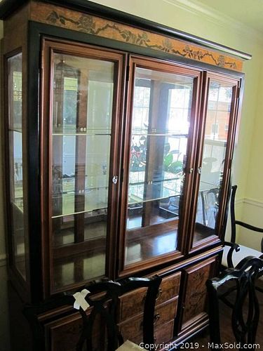 Lot #0939 (1 of 13)