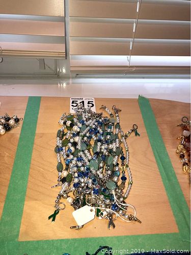 Lot #0515 (1 of 10)