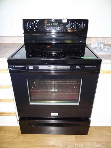 Lot #0447 (1 of 7)