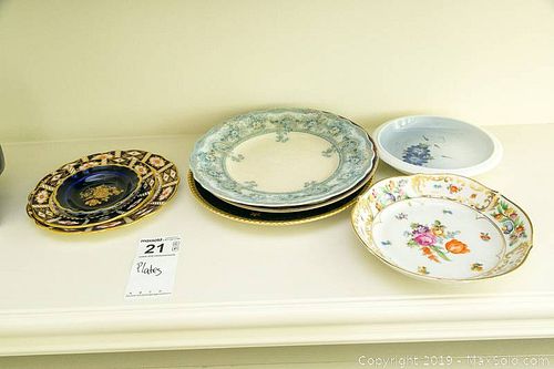 Lot #0021 (1 of 10)