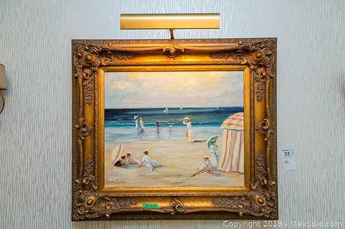 Lot #0033 (1 of 7)