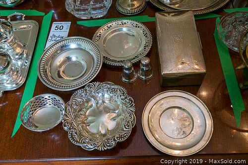 Lot #0050 (1 of 8)