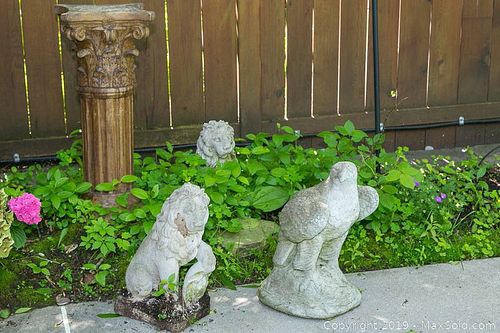 Lot #0086 (1 of 9)