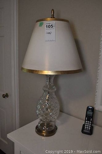 Lot #0105 (1 of 5)