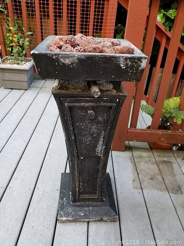 Lot #0656 (1 of 10)