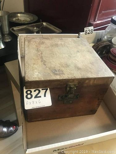 Lot #0827 (1 of 5)