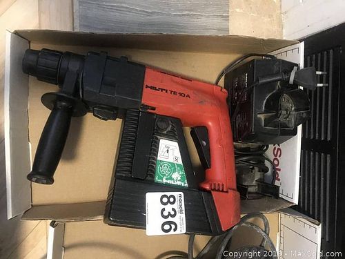 Lot #0836 (1 of 6)