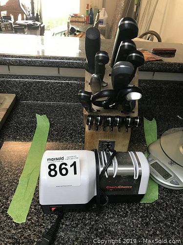 Lot #0861 (1 of 6)