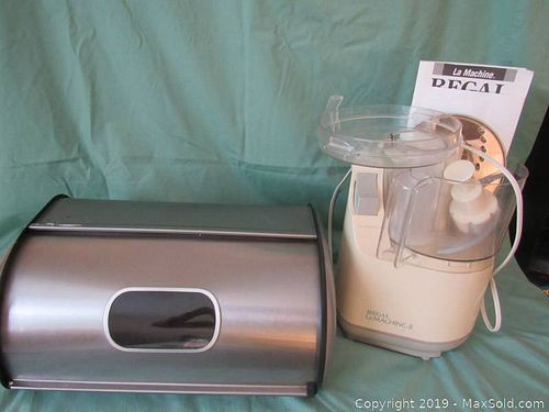 Lot #0077 (1 of 3)
