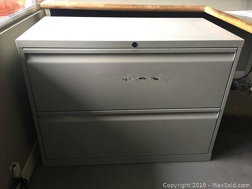 Lot #0007 (1 of 4)