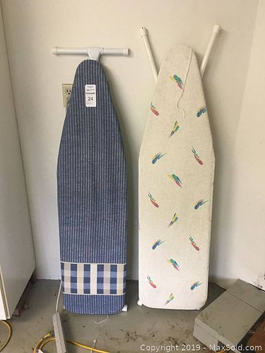 Lot #0024 (1 of 2)