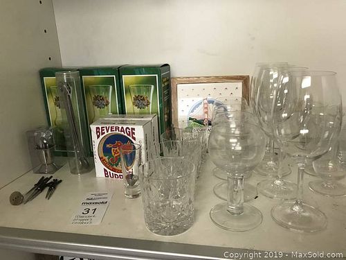 Lot #0031 (1 of 7)