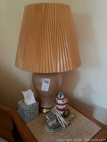Lot #0759 (1 of 6)