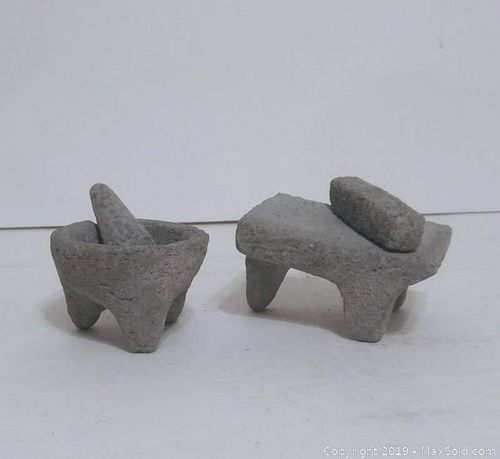 Lot #0058 (1 of 2)