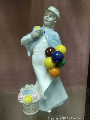 Lot #0270 (1 of 6)