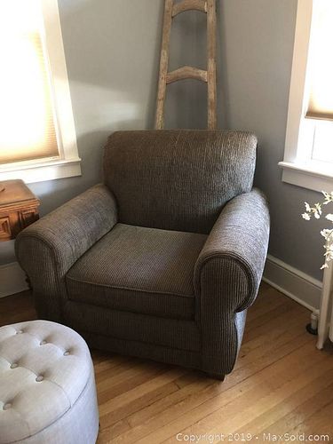 Lot #0005 (1 of 1)