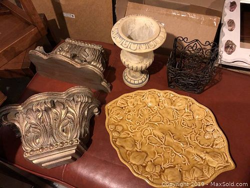 Lot #0015 (1 of 3)
