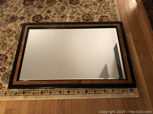 Lot #0032 (1 of 2)