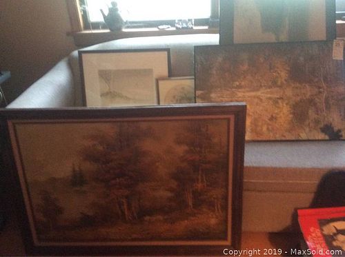 Lot #0025 (1 of 12)