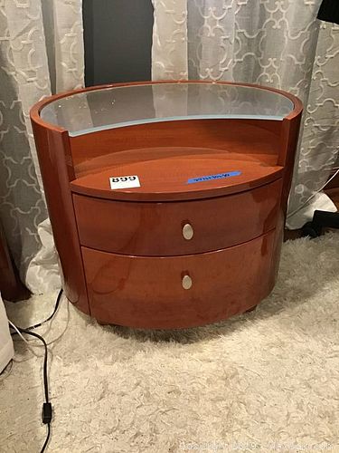 Lot #0899 (1 of 6)