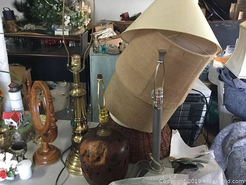 Lot #0161 (1 of 9)