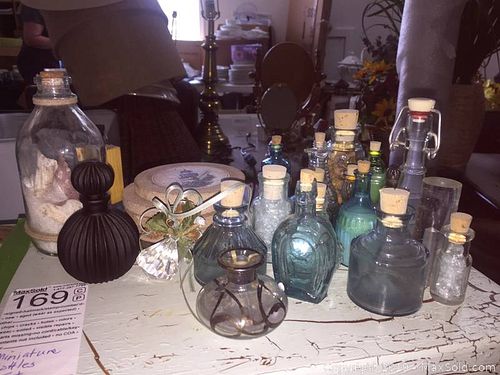 Lot #0169 (1 of 5)