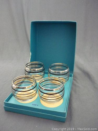 Lot #0012 (1 of 4)