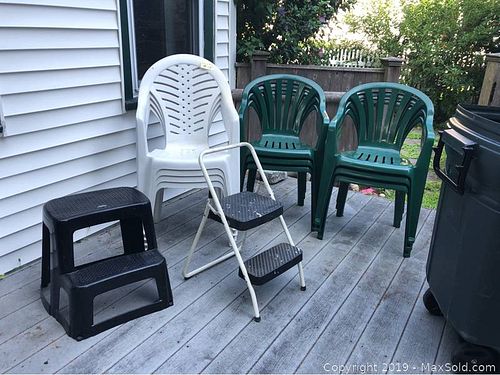 Lot #0569 (1 of 28)